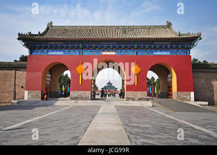 BEIJING, CHINA - SEPTEMBER 22, 2009: Entrance of The Temple of Heaven, Beijing. The Temple of Heaven is an imperial complex of religious buildings sit Stock Photo