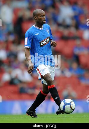 DAMARCUS BEASLEY GLASGOW RANGERS FC GLASGOW RANGERS V PARIS SAINT GERMAIN EMIRATES STADIUM, LONDON, ENGLAND 01 August 2009 DIY97975     WARNING! This Photograph May Only Be Used For Newspaper And/Or Magazine Editorial Purposes. May Not Be Used For, Internet/Online Usage Nor For Publications Involving 1 player, 1 Club Or 1 Competition, Without Written Authorisation From Football DataCo Ltd. For Any Queries, Please Contact Football DataCo Ltd on +44 (0) 207 864 9121 Stock Photo