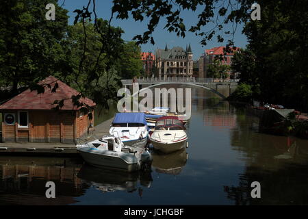 Am Ufer des Fluss Oder in der Innenstadt von Wroclaw oder Breslau im westen von Polen. Stock Photo