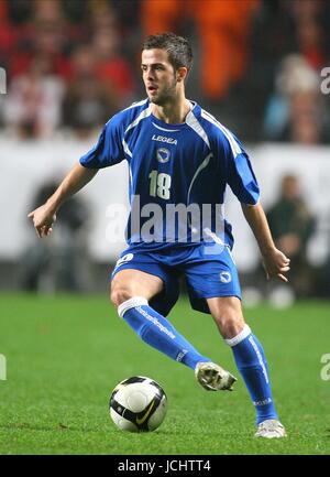 Miralem Pjanic Bosnia and Herzegovina football render - FootyRenders