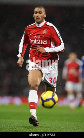 ARMAND TRAORE ARSENAL FC ARSENAL V CHELSEA EMIRATES STADIUM, LONDON, ENGLAND 29 November 2009 GAB5157   ARSENAL V CHELSEA     WARNING! This Photograph May Only Be Used For Newspaper And/Or Magazine Editorial Purposes. May Not Be Used For Publications Involving 1 player, 1 Club Or 1 Competition  Without Written Authorisation From Football DataCo Ltd. For Any Queries, Please Contact Football DataCo Ltd on +44 (0) 207 864 9121 Stock Photo