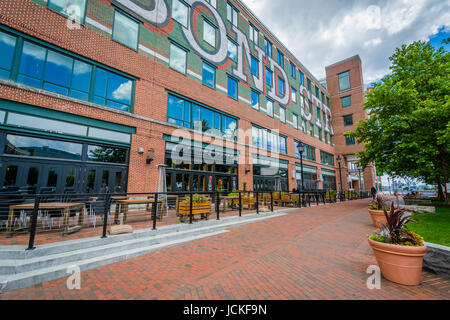 Bond Street Wharf, in Fells Point, Baltimore, Maryland. Stock Photo