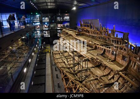 The Mary Rose is a carrack-type warship of the English Tudor navy of King Henry VIII. Shipwrecked after 33 years service, now conserved at Portsmouth. Stock Photo