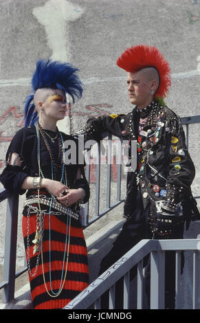 Spikey hair 1980s hi-res stock photography and images - Alamy