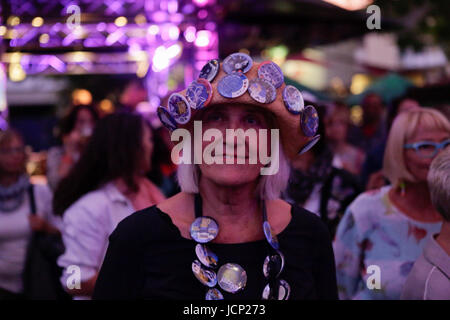 Worms, Germany. 16th June, 2017. A woman wears the buttons of past Jazz and Joy festivals at the 2017 Jazz and Joy Festival in Worms in Germany. Credit: Michael Debets/Alamy Live News Stock Photo