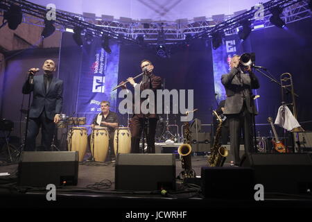 Worms, Germany. 16th June, 2017. The UK band Matt Bianco performs together with the New Cool Collective live on stage at the 2017 Jazz and Joy Festival in Worms in Germany. Credit: Michael Debets/Pacific Press/Alamy Live News Stock Photo