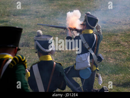 Waterloo, Belgium. 18th June, 2017. History lovers take part in a re-enactment of the Battle of Waterloo in Waterloo, Belgium, June 18, 2017. Credit: Ye Pingfan/Xinhua/Alamy Live News Stock Photo