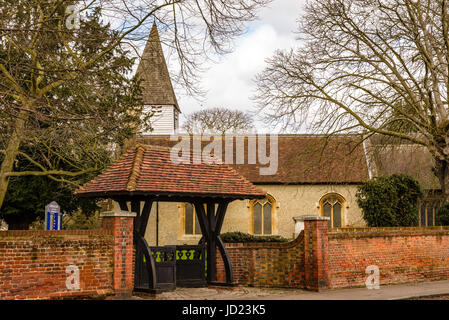 St Michael & All Angels Church, Church Hill, Wilmington, Kent, England Stock Photo