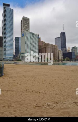 Landscape view of the Gold Coast Chicago skyline seen from Oak Beach along Lake Michigan in Chicago, Illinois. Stock Photo