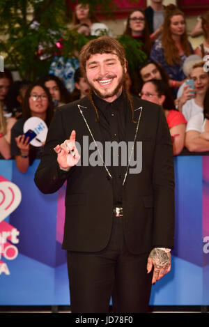 Toronto, Ontario, Canada. 18th June, 2017. POST MALONE arrives at the 2017 iHeartRADIO MuchMusic Video Awards at MuchMusic HQ on June 18, 2017 in Toronto Credit: Igor Vidyashev/ZUMA Wire/Alamy Live News Stock Photo