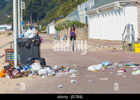 Bournemouth, Dorset, UK. 19th June, 2017. UK weather: another hot sunny day at Bournemouth beaches. Lovely beaches, but a full time job for council workers trying to keep it clean and tidy, as visitors just leave their rubbish, rather than putting it in bins or taking it away with them. Credit: Carolyn Jenkins/Alamy Live News Stock Photo