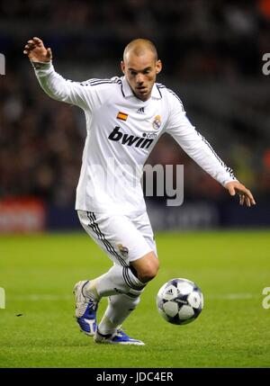 WESLEY SNEIJDER REAL MADRID ANFIELD LIVERPOOL ENGLAND 10 March 2009 Stock Photo