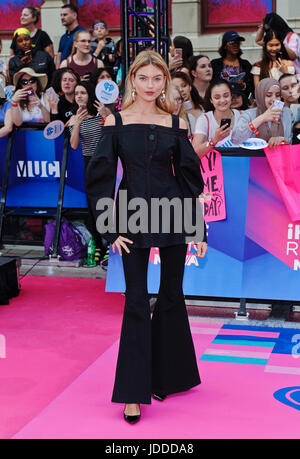 Toronto, ON, Canada. 18th June, 2017. 18 June 2017 - Toronto, Ontario, Canada. Martha Hunt arrives on the pink carpet at the 2017 iHeartRadio MuchMusic Video Awards at MuchMusic HQ. Photo Credit: Brent Perniac/AdMedia Credit: Brent Perniac/AdMedia/ZUMA Wire/Alamy Live News Stock Photo