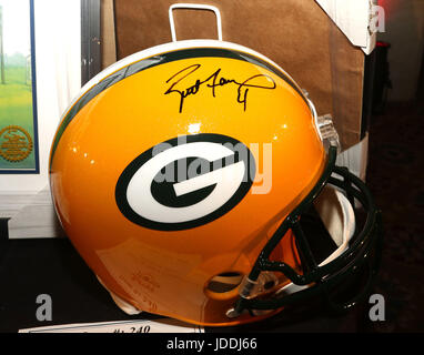 New York, New York, USA. 19th June, 2017. A view of the signed Brett Favre Green Bay Packers football helmet which will be auctioned off at the Legionnaires of Laughter Gala held at Cipriani Wall Street. The celebrity/sports memorabilia auction was held to benefit Jerry's House, a charity created by comedian Jerry Lewis to help children with health & special needs. Credit: Nancy Kaszerman/ZUMA Wire/Alamy Live News Stock Photo