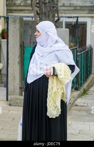 A Druze woman in traditional dress in Isfiya (also known as Ussefiya) a Druze village and local council Located on Mount Carmel, Israel Stock Photo