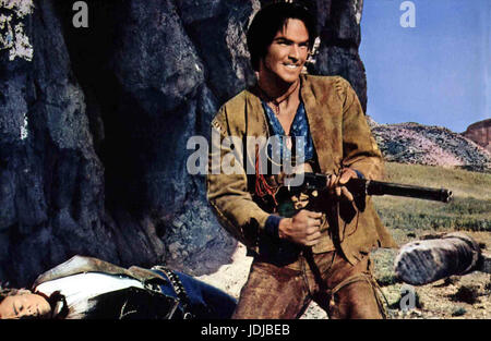 An seinen Stiefeln klebte Blut aka. Navajo Joe, Italien 1966 Regie: Sergio Corbucci Darsteller: Burt Reynolds Stock Photo