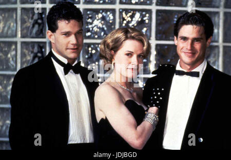 Zwei Männer um Natalie aka. Radio Inside, USA 1994 Regie: Jeffrey Bell Darsteller: William McNamara, Elisabeth Shue, Dylan Walsh Stock Photo