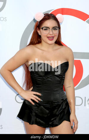 North Hollywood, CA, USA. 15th June, 2017. LOS ANGELES - JUN 15: Ariel Winter at the Gray Studios Showcase at the Grays Studios, 5250 Vineland Ave. on June 15, 2017 in North Hollywood, CA Credit: Kay Blake/ZUMA Wire/Alamy Live News Stock Photo