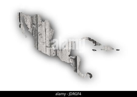 Map of Middle America on weathered wood Stock Photo - Alamy