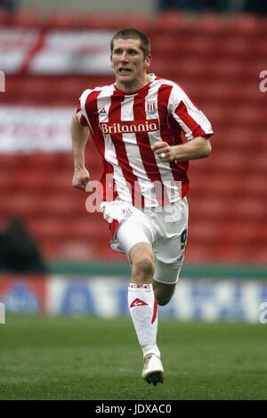 RICHARD CRESSWELL STOKE CITY FC BRITANIA STADIUM STOKE ENGLAND 19 April 2008 Stock Photo