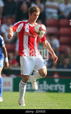 RICHARD CRESSWELL STOKE CITY FC BRITANIA STADIUM STOKE ENGLAND 27 September 2008 Stock Photo