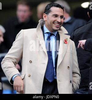 KHALDOON AL MUBARAK MANCHESTER CITY FC CHAIRMAN CITY OF MANCHESTER STADIUM MANCHESTER 09 November 2008 Stock Photo