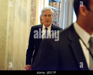 Washington, USA. 21st Jun, 2017. Special Counsel Robert Mueller departs the United States Capitol following his closed-door meeting with top members of the US Senate Committee on the Judiciary in Washington, DC on Wednesday, June 21, 2017. The meeting was to ensure Mueller's investigation does not conflict with the work of the US House and US Senate committees investigating Russian involvement in the 2016 Presidential campaign and possible collusion with the Trump campaign. Credit: MediaPunch Inc/Alamy Live News Stock Photo