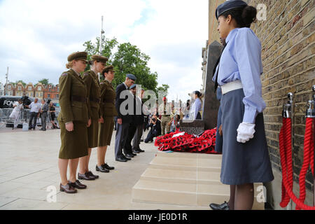 London, UK. 22nd Jun, 2017. A memorial honoring the two million African and Caribbean military servicemen and women who served in World War I and World War II, is unveiled in Windrush Square, Brixton, South London. The event attended by war veterans, in-service men and women and dignitaries including the Mayor of London Sadiq Khan, High Commissioners from Commonwealth Nations, and the Secretary of State for Defence Sir Michael Fallon. Credit: Dinendra Haria/Alamy Live News Stock Photo