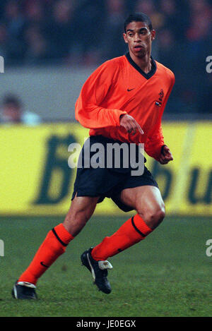 MICHAEL REIZIGER HOLLAND & FC BARCELONA 23 February 2000 Stock Photo