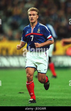 DIDIER DESCHAMPS FRANCE & CHELSEA FC 26 April 2000 Stock Photo