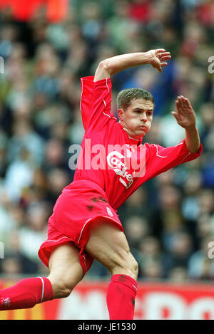 MICHAEL OWEN LIVERPOOL FC ANFIELD LIVERPOOL 13 April 2001 Stock Photo