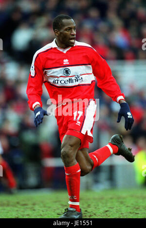 UGO EHIOGU MIDDLESBROUGH FC THE RIVERSIDE STADIUM MIDDLESBROUGH ENGLAND 24 February 2001 Stock Photo