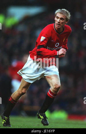 LUKE CHADWICK MANCHESTER UNITED FC OLD TRAFFORD MANCHESTER MANCHESTER ENGLAND 03 February 2001 Stock Photo