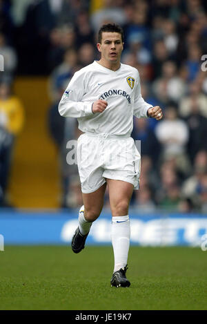 IAN HARTE LEEDS UNITED FC ELLAND ROAD LEEDS 17 March 2002 Stock Photo