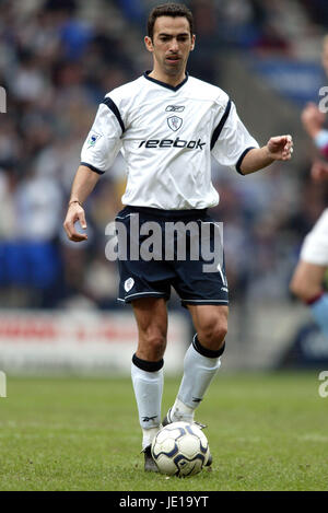 YOURI DJORKAEFF BOLTON WANDERERS FC REEBOK STADIUM BOLTON 30 March 2002 Stock Photo