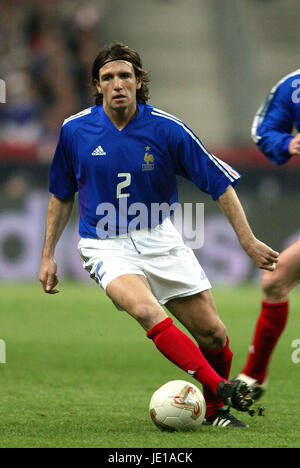 VINCENT CANDELA FRANCE & AS ROMA STADE FRANCE PARIS 27 March 2002 Stock Photo