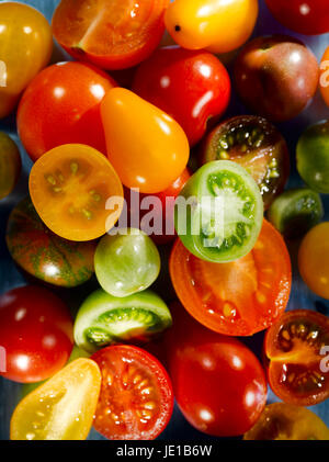 heirloom cherry tomatoes Stock Photo