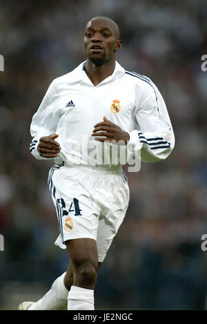 CLAUDE MAKELELE REAL MADRID CF HAMPDEN PARK GLASGOW 15 May 2002 Stock Photo