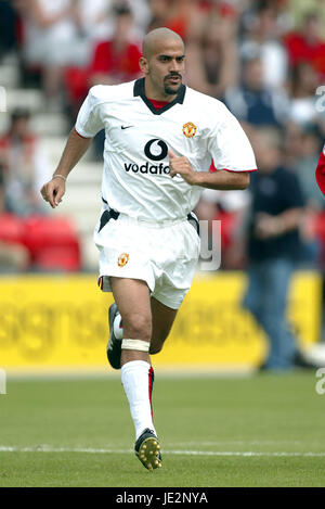 JUAN VERON MANCHESTER UNITED FC  BOURNMOUTH 27 July 2002 Stock Photo