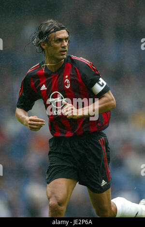 Paolo maldini 2002 hi-res stock photography and images - Alamy