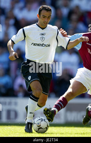 YOURI DJORKAEFF BOLTON WANDERERS FC REEBOK STADIUM BOLTON 01 September 2002 Stock Photo