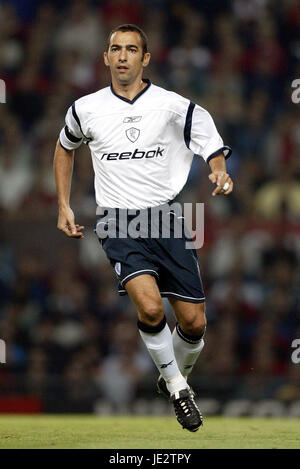 YOURI DJORKAEFF BOLTON WANDERERS FC OLD TRAFFORD MANCESTER 11 September 2002 Stock Photo