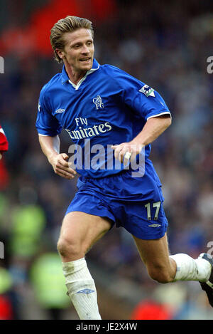 EMMANUEL PETIT CHELSEA FC ANFIELD LIVERPOOL ENGLAND 06 October 2002 ...