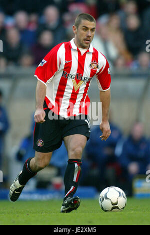 KEVIN PHILLIPS SUNDERLAND FC STADIUM OF LIGHT SUNDERLAND 19 October 2002 Stock Photo