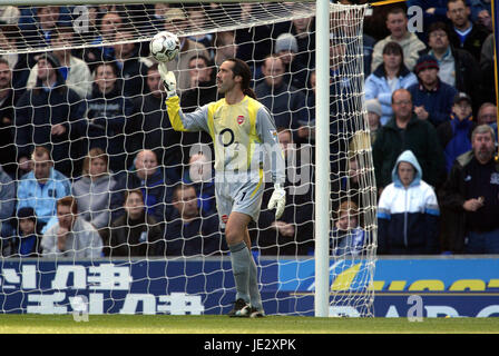 DAVID SEAMAN ARSENAL FC GOODISON PARK LIVERPOOL ENGLAND 19 October 2002 Stock Photo