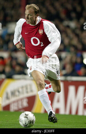 dennis-bergkamp-arsenal-fc-