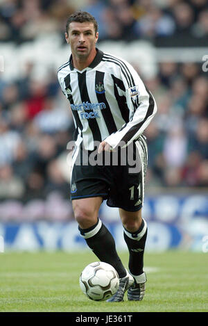 GARY SPEED NEWCASTLE UNITED FC ST JAMES PARK NEWCASTLE ENGLAND 01 March ...