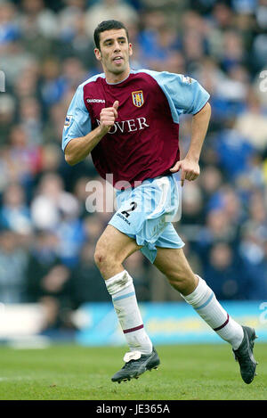 MARK DELANEY ASTON VILLA FC ST ANDREWS BIRMINGHAM ENGLAND 19 October 2003 Stock Photo