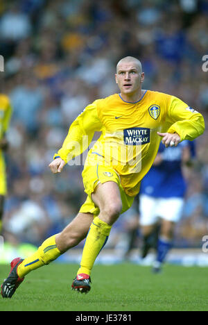 SETH JOHNSON LEEDS UNITED FC GOODISON PARK LIVERPOOL ENGLAND 28 September 2003 Stock Photo