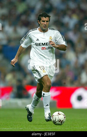 LUIS FIGO REAL MADRID CF SANTIAGO BERNABEU MADRID 13 September 2003 Stock Photo